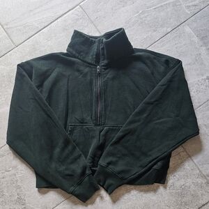 Aritzia TNA Sweatfleece Cozy Perfect 1/4 Zip Sweatshirt Cropped Forest Green